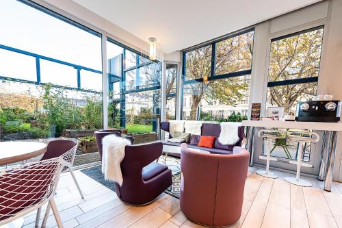 Mercure Paris Montmartre Sacred Heart - Hotel Overview