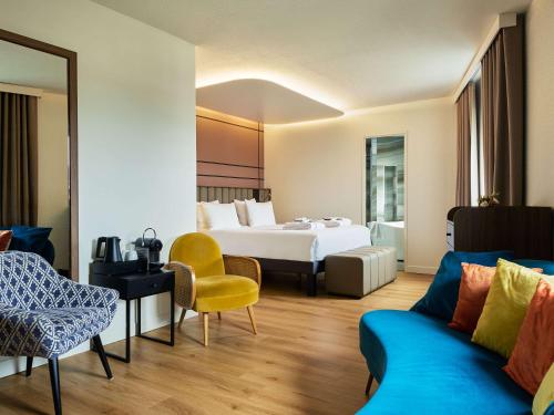 Mercure Paris Nanterre - Hotel Overview