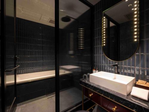 Mercure Tokyo Hibiya - Location and Accessibility
