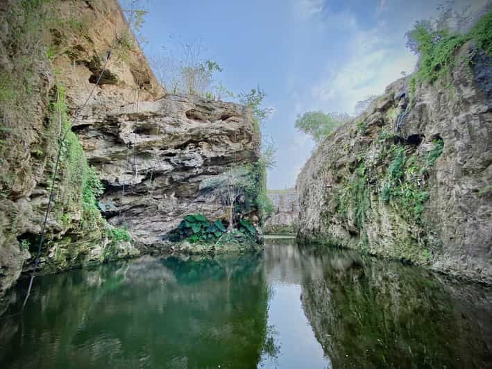 Mérida: Full-Day Sacred Cenotes Tour With Lunch
