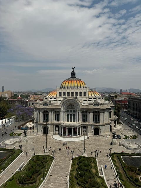 Mexico City: Exclusive Tour of Palacio De Bellas Artes - Tour Overview