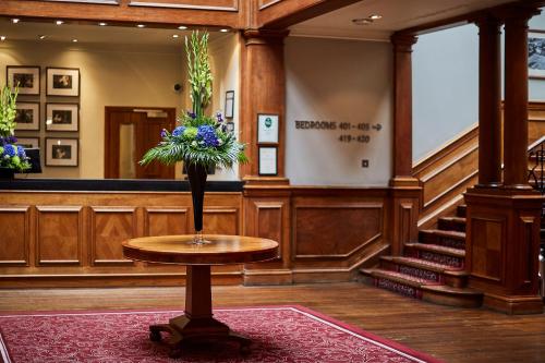 Milton Hill House - Location and Overview