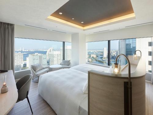Mitsui Garden Hotel Yokohama Minatomirai Premier - Hotel Overview