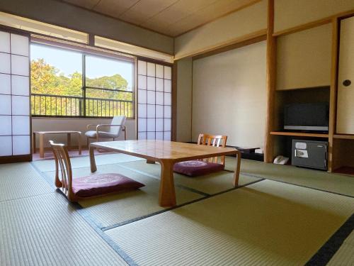 Miyajima Morinoyado - Overview and Location