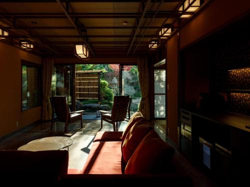 Mizuba Ancient Fragrance Inn, Biejing, Ruijin - Property Overview