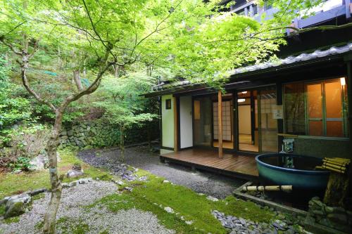 Momijiya Annex Review - Overview of Momijiya Annex