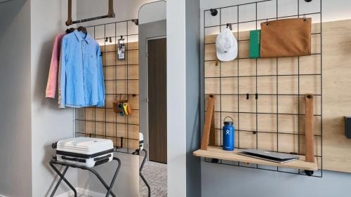Moxy Bristol - Hotel Location and Accessibility