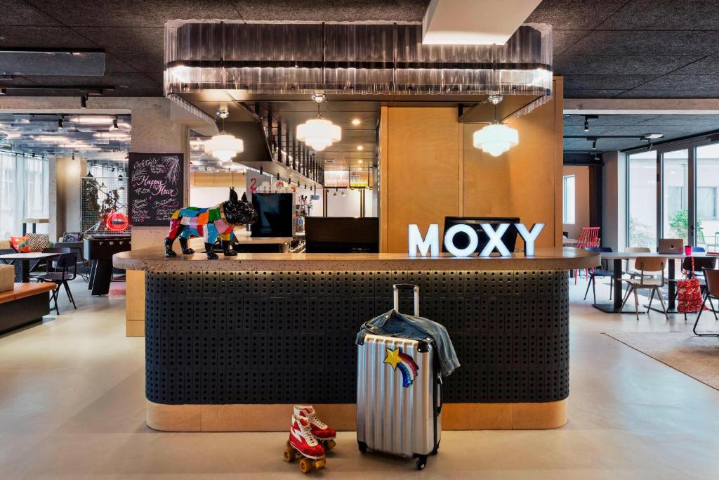 Moxy Paris Bastille - Exceptional Location and Accessibility