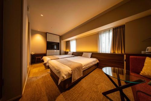 New Osaka Hotel - Guest Reviews and Ratings