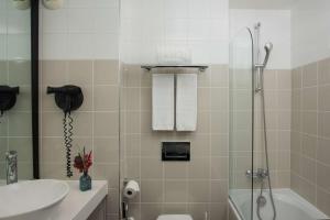 NH Paris Opera Faubourg - Hotel Overview and Location