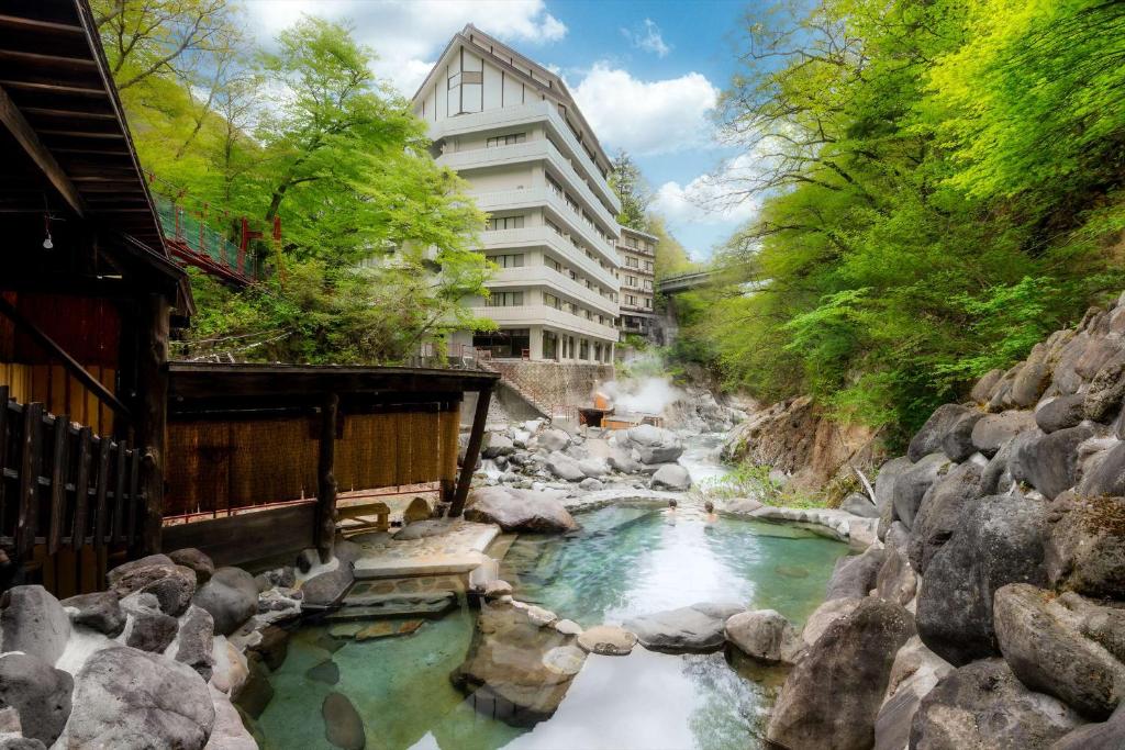 Nikko Nationalpark Kawamata Onsen KURA Review