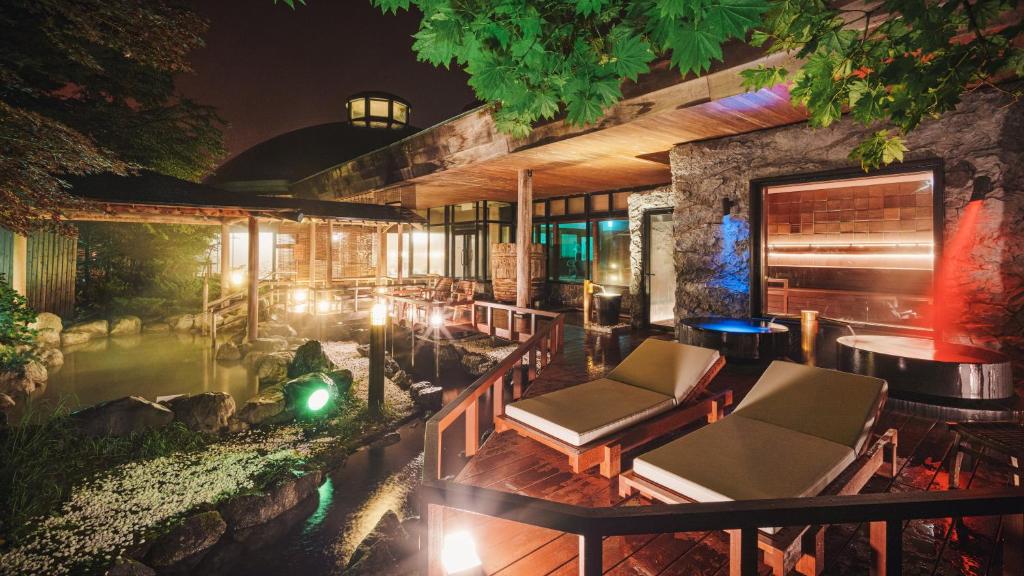 Noboribetsu Grand Hotel Review