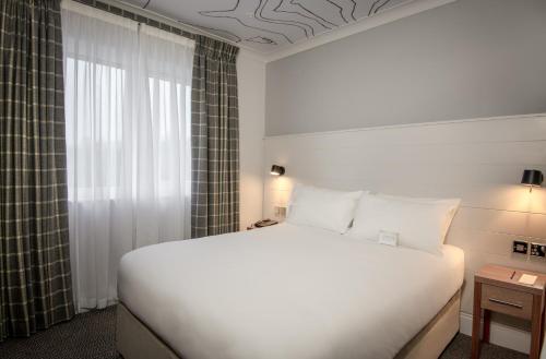 North Lakes Hotel and Spa - Hotel Overview