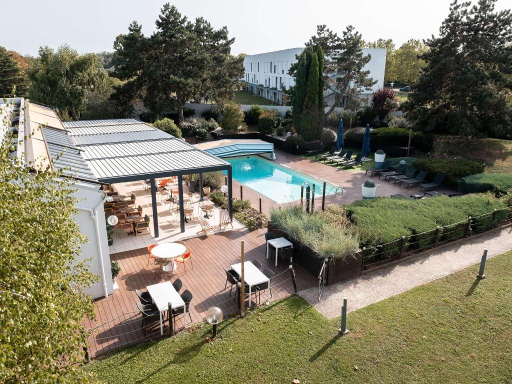Novotel Chartres - Hotel Overview