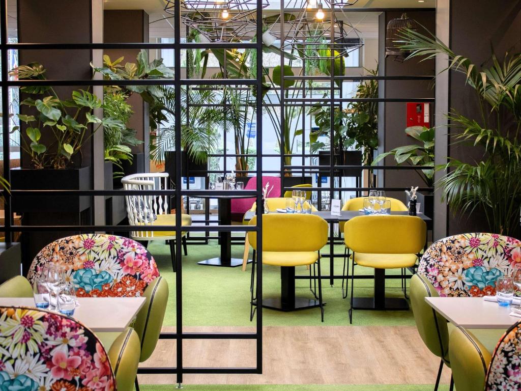 Novotel Evry Courcouronnes - Hotel Overview