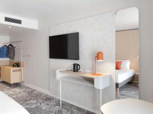 Novotel Paris 13 Porte D'italie - Hotel Location and Accessibility