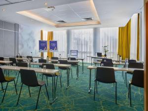 Novotel Paris 17 - Location and Accessibility