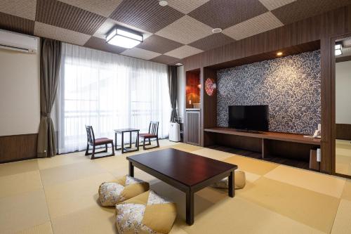 Ooedo Onsen Monogatari Amakusa Hotel Kameya - Hotel Overview
