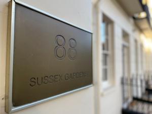 Orchard Hotel - Hotel Overview