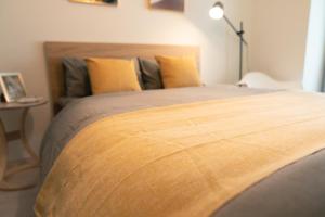 OSAKA SUNSHINE TOWER62 L - Property Overview