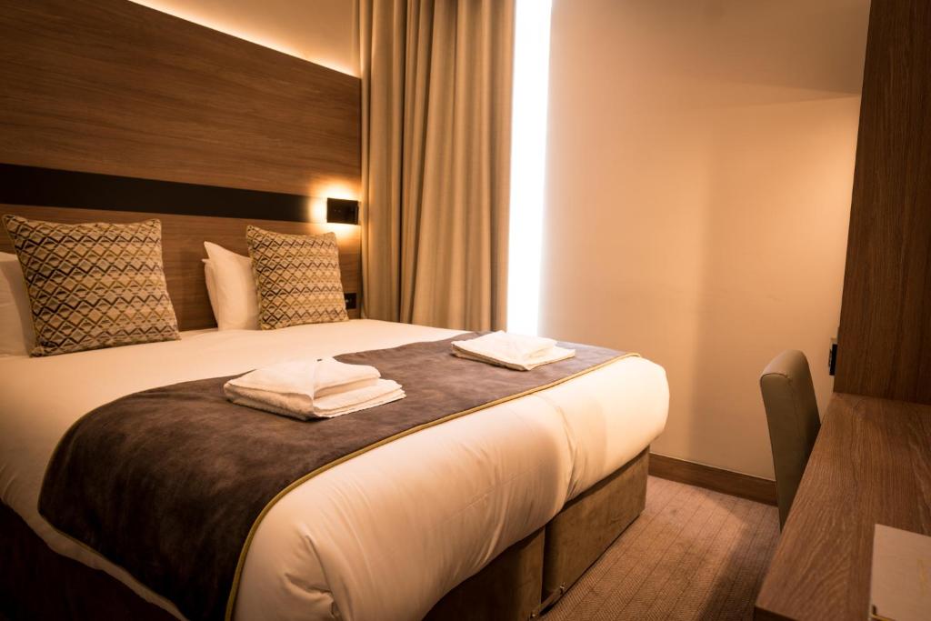 Oxford Hotel - Hotel Overview and Location