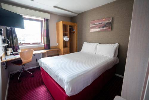 Pendulum Hotel - Hotel Location and Accessibility