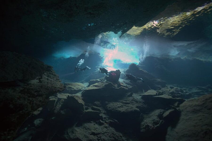 Playa Del Carmen: Epic Dive @ Cenote Chac Mool