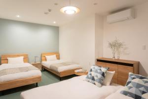 Playsis East Tokyo - Amenities and Services