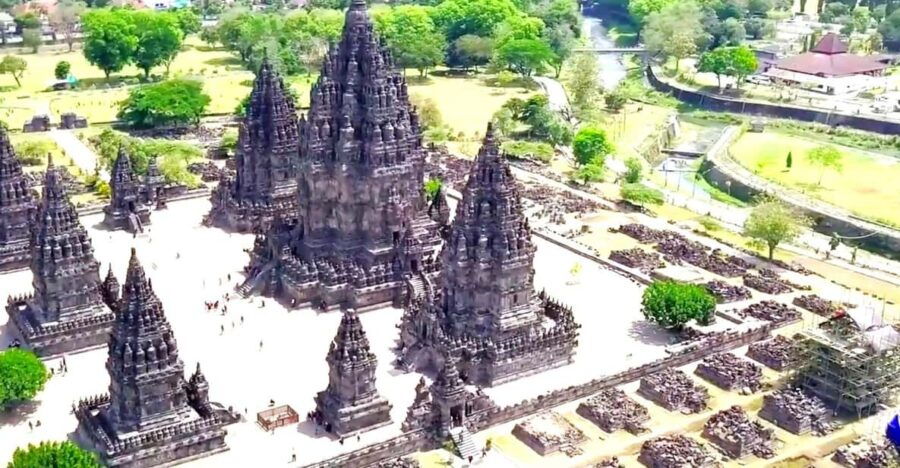 Prambanan Sunrise Tour