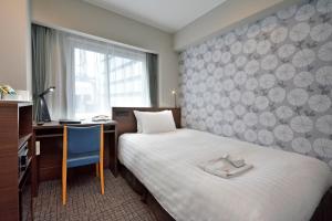 Premier Hotel Cabin Shinjuku - Good To Know