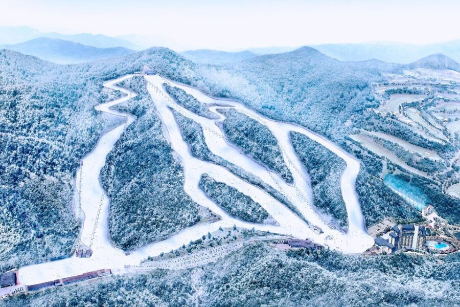 Premium Elysian Ski Tour(Clothing+Gear+Basic Lessons) - Tour Overview and Pricing