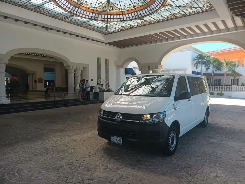 Puerto Morelos: Private Van Transfer to Akumal - Service Overview