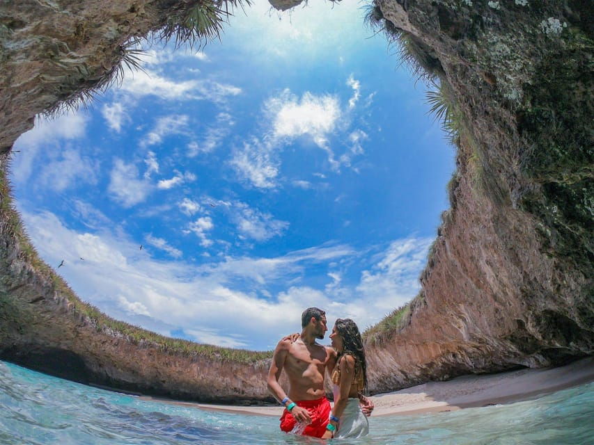 Puerto Vallarta: Isla Marietas Snorkeling, Kayak, Paddle, All Inclusive Meals - Itinerary and Activities
