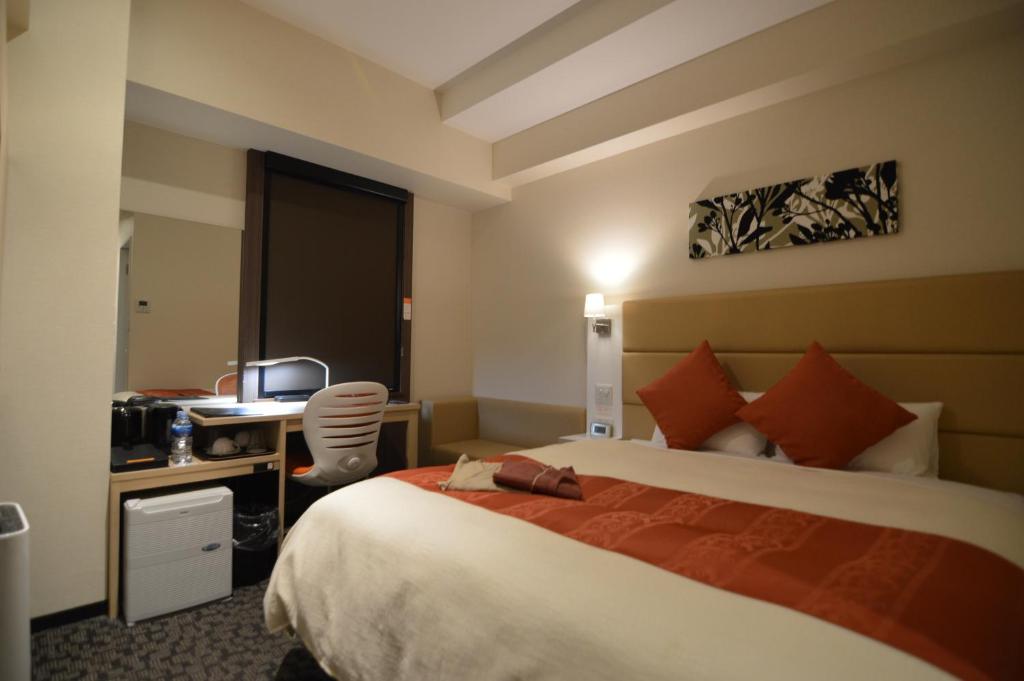 Queens Hotel Chitose Review