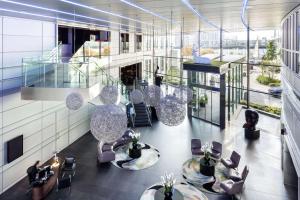 Radisson Blu Hotel, London Canary Wharf East - Hotel Overview and Location