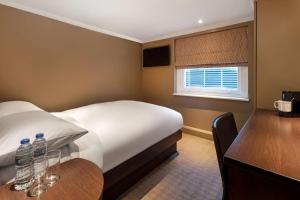 Radisson Blu Hotel, London Marble Arch - Formerly Sussex - Hotel Location and Accessibility