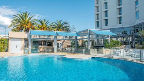 Radisson Hotel Nice Airport - Hotel Overview