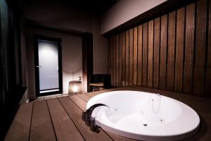 Randor Hotel Namba Osaka Suites - Hotel Overview