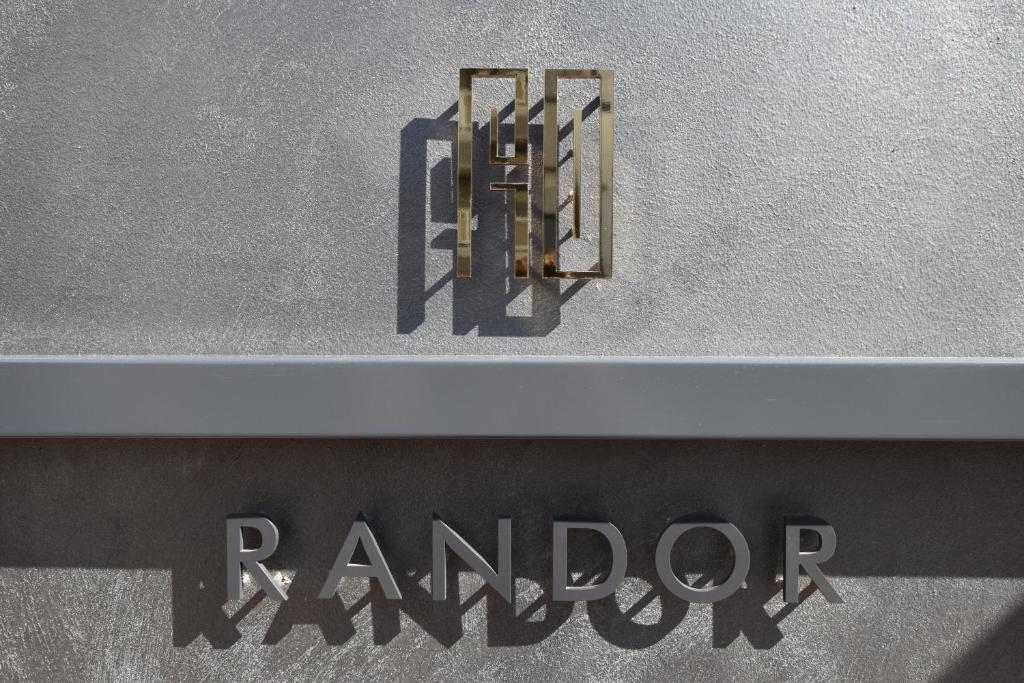Randor Residence Tokyo Grand Review