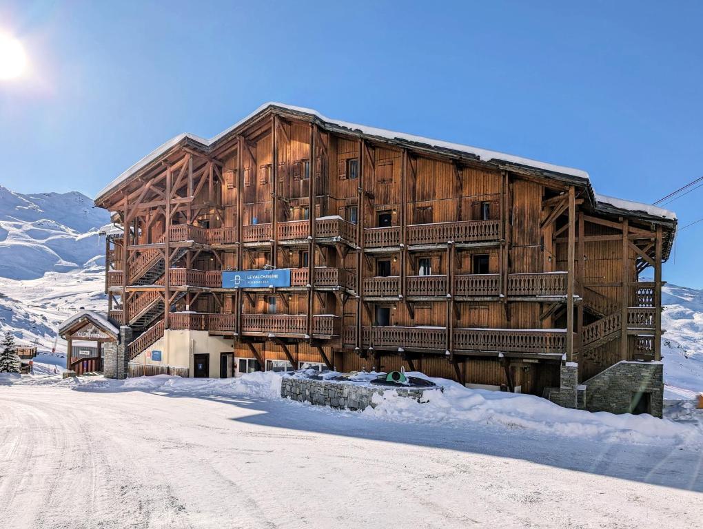 Residence Les Balcons De Val Chavière - Prime Location Advantages
