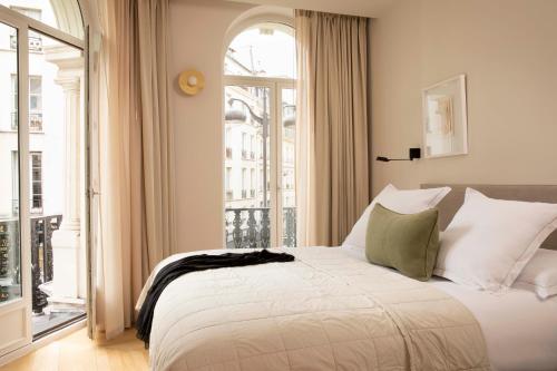 Residence Nell Paris - Property Overview