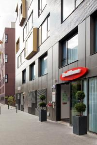 Residhome Asnieres Park - Property Overview