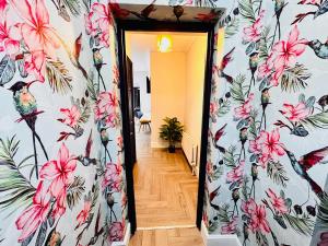 Rest Boutique Acton - Property Overview