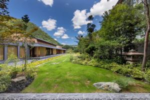 ROKU KYOTO, LXR Hotels & Resorts - Hotel Overview