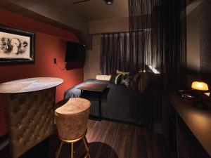 Roppongi Hotel S - Location and Nearby Attractions