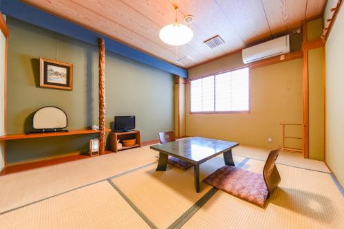 Ryokan Marue Honkan - Overview and Location