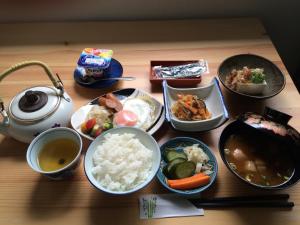 Ryokan Mikasaya - Location and Accessibility