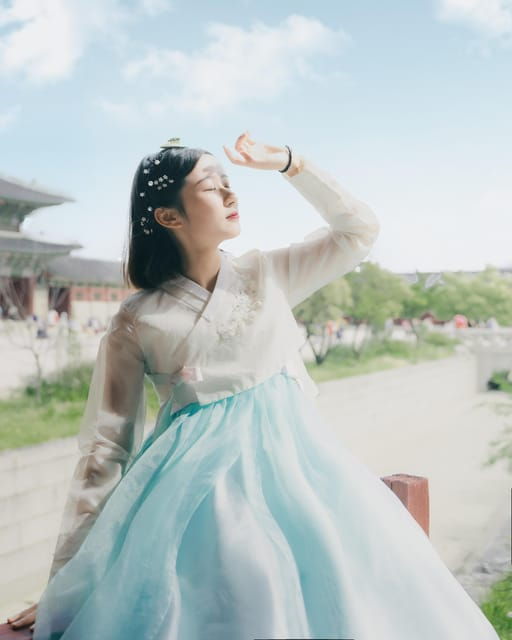 S.Korea GyeongbokgungPalace: Professional Hanbok Photography - Overview of Photography Service