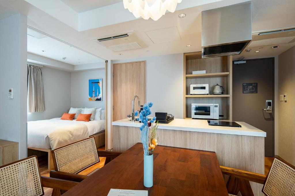 Section L Shimbashi West - Prime Tokyo Urban Living Space