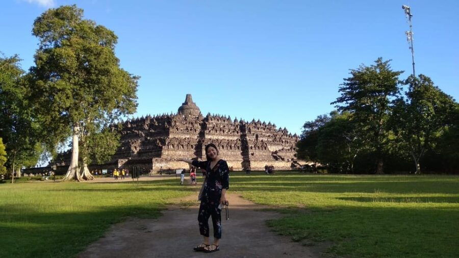SEMARANG SHORE TOURS: BOROBUDUR TEMPLE EXCURSIONS - Tour Overview and Pricing